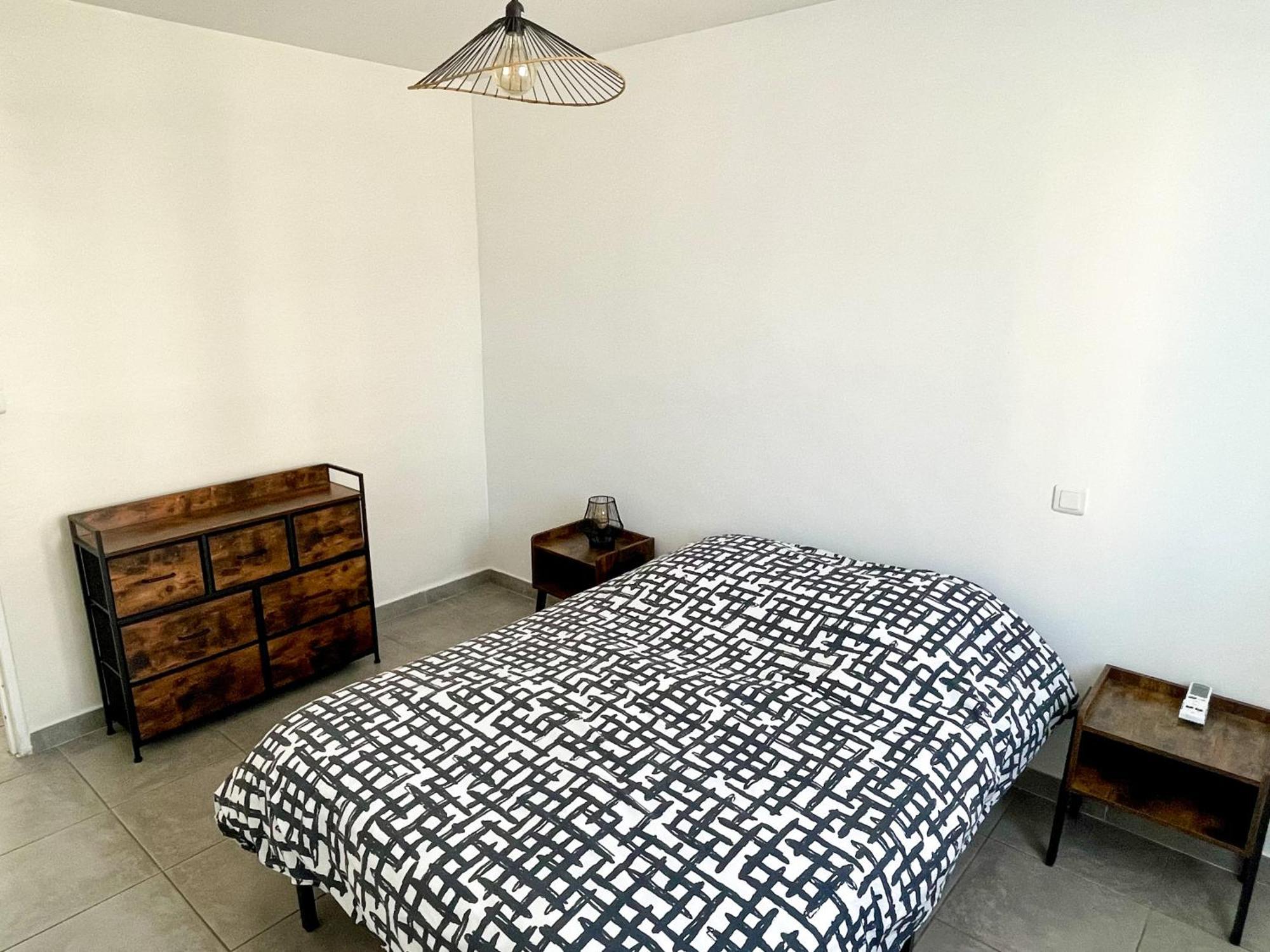 Appart Cosy Sur Salon De Provence Екстериор снимка